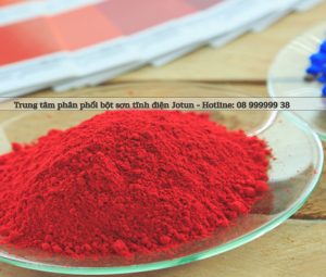 Chuẩn bị và trộn đồng nhất bột sơn tĩnh điện trước khi phun