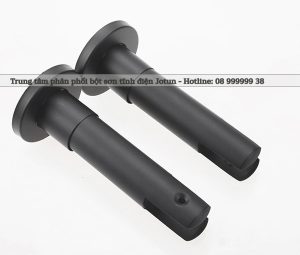 Chi tiết inox hoàn thiện bằng lớp sơn tĩnh điện màu đen